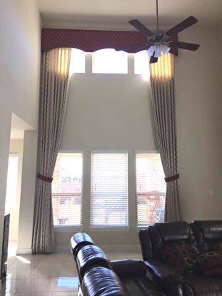 Picture of Custom Drapes OW0079